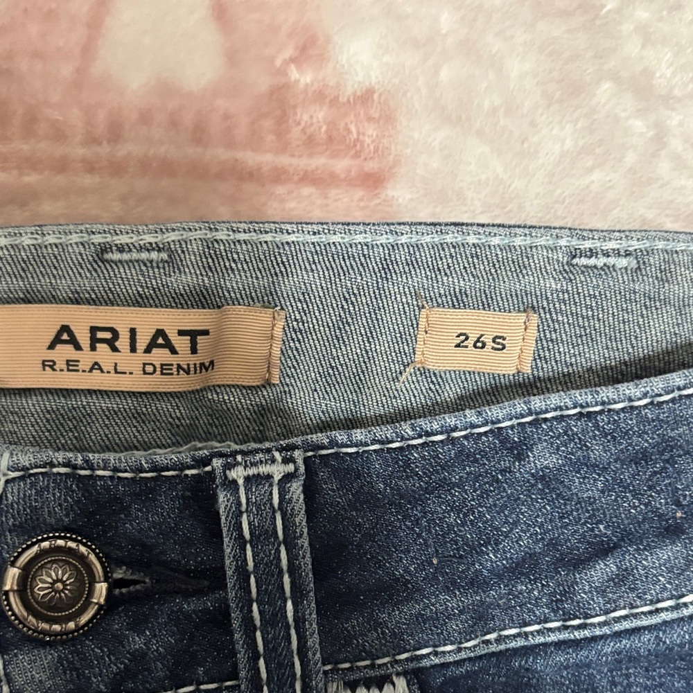 Ariat Dark Blue Flare Jeans/ Boot Cut with Contrasting Stitching - Picture 2 of 3